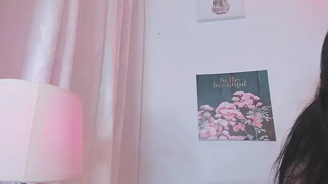 msschloee  online show from 06.06.26