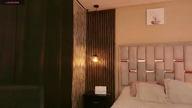 Snapshot of Megan_Do_Santos chatting on 01.15.26 Megan Do Santos online show from 01.15.26