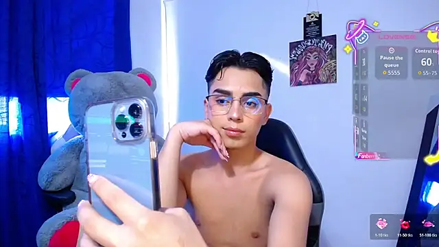 OwenBluee online show from 06.26.26