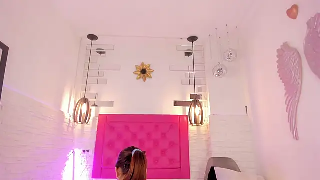 Snapshot of mia_six66 chatting on 03.14.25 mia six66 online show from 03.14.25