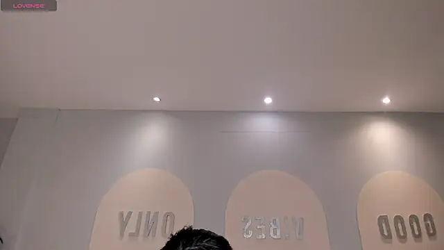 ValeriaRiveraX online show from 02.19.25