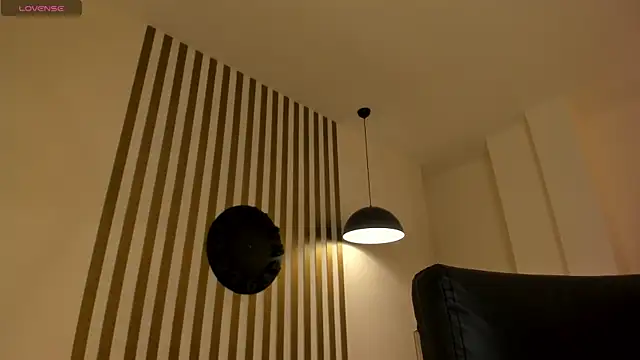 ValeriaRiveraX online show from 02.28.25