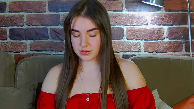 Sofia Hugs online show from 03.02.26