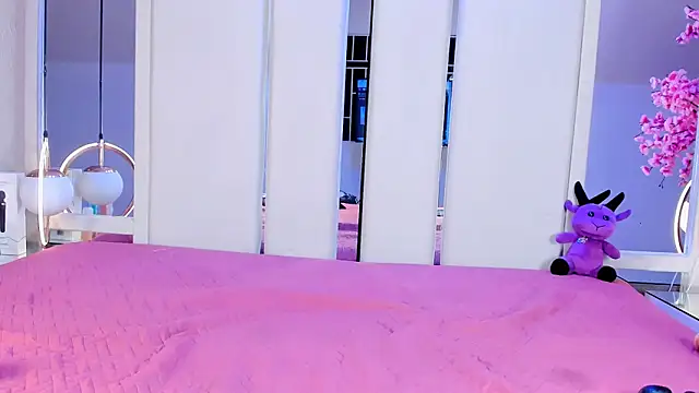 Michellespencer online show from 03.12.26