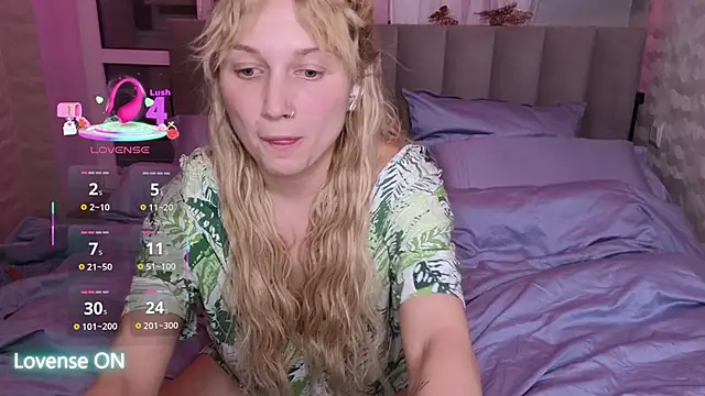 GoodGirl0024 online show from 02.25.25