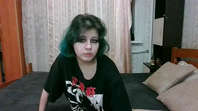 Snapshot of Crystal_Love_Porn chatting on 02.27.25 Crystal Love Porn online show from 02.27.25