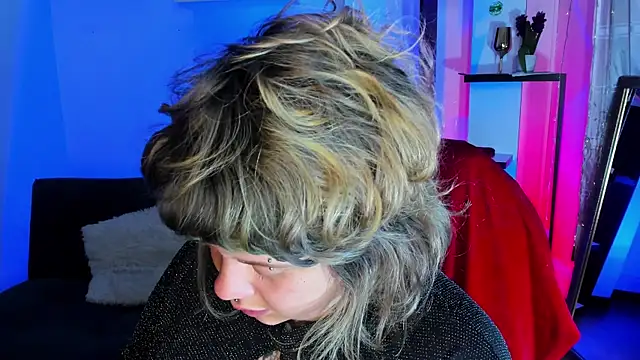 Sabrina scarlett online show from 11.29.25