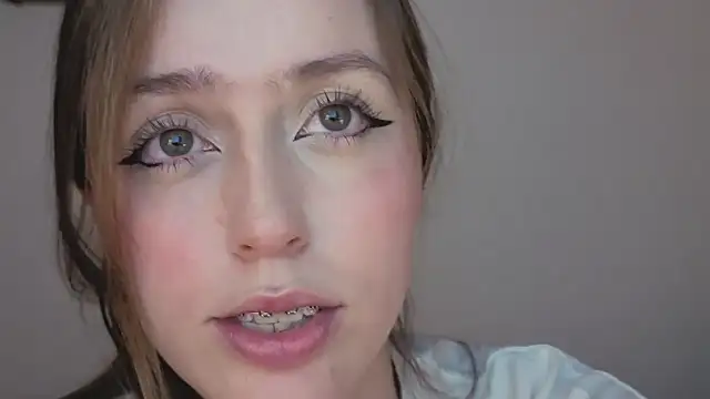 SofiaGc online show from 10.18.25