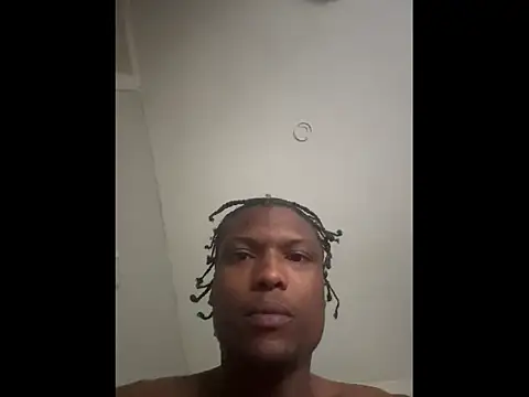 Snapshot of tre512 chatting on 11.27.25 tre512 online show from 11.27.25