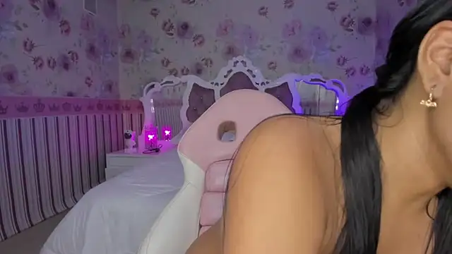 sweet boobs4u online show from 02.12.25