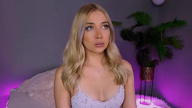 Jessielle online show from 05.08.26