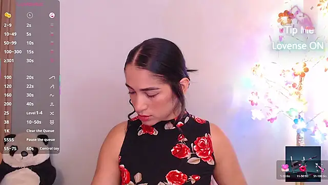 Thayssa ross online show from 05.20.26
