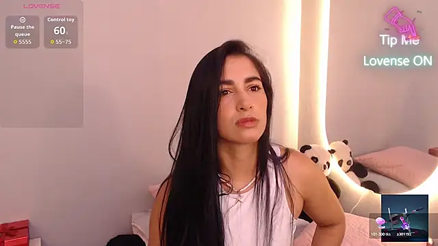 Thayssa ross online show from 05.26.26