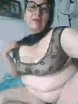 clarita 01 online show from 03.17.26