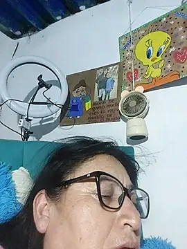 clarita 01 online show from 07.20.26