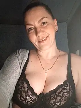 Ant0nina online show from 12.15.24