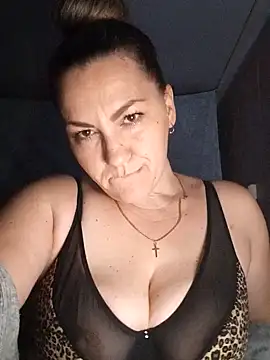 Ant0nina online show from 12.19.24