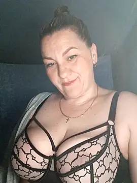 Ant0nina online show from 04.15.26