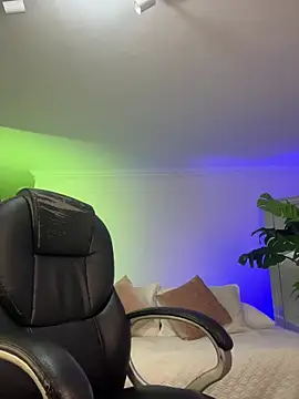 JANYLOVE   online show from 06.01.26