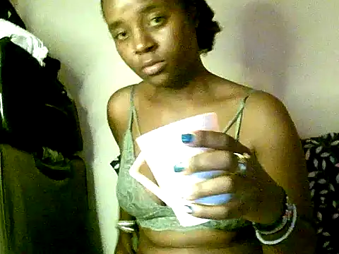 Snapshot of lavishh_linds chatting on 01.02.25 lavishh linds online show from 01.02.25