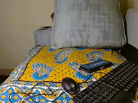 Snapshot of lavishh_linds chatting on 03.17.25 lavishh linds online show from 03.17.25