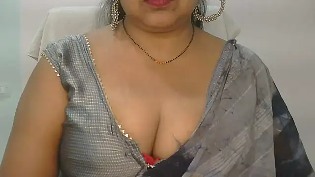 Snapshot of Cute_Ruhi99 chatting on 05.24.26 Cute Ruhi99 online show from 05.24.26