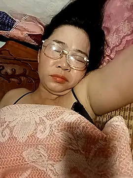 Snapshot of Sexy-asslove90 chatting on 09.28.25 Sexy-asslove90 online show from 09.28.25