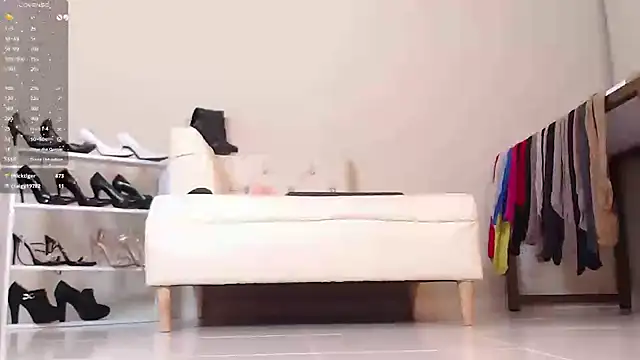 Sara Gomez online show from 03.12.25