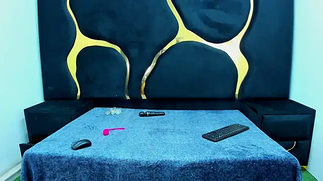 Ivanna18 x online show from 02.15.25