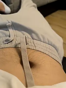 AttractiveSilk5 online show from 09.12.25