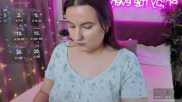 FeralPeach online show from 01.08.26