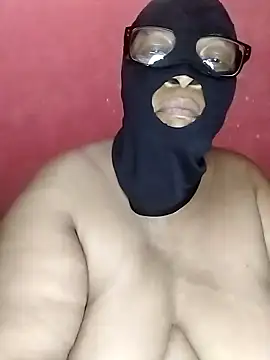 Snapshot of naughtygrannyXXX chatting on 10.20.25 naughtygrannyXXX online show from 10.20.25