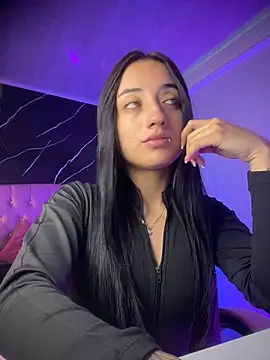 Snapshot of Ady_18 chatting on 04.01.26 Ady 18 online show from 04.01.26