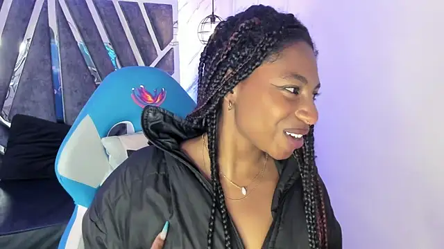 Queen perla  online show from 09.12.25