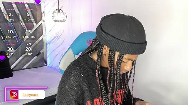 Queen perla  online show from 09.17.25