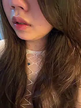 Hotellinh12 online show from 05.13.26