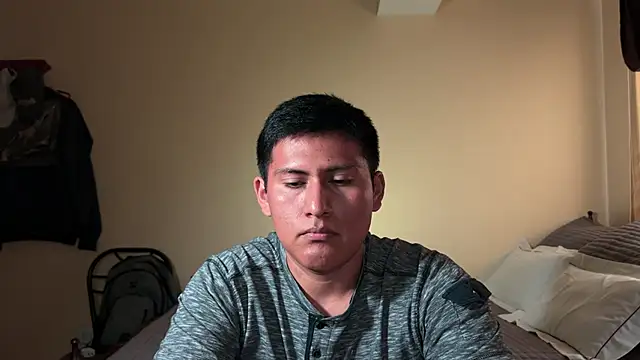 Snapshot of JoshuaTls08 chatting on 01.18.25 JoshuaTls08 online show from 01.18.25