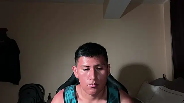 Snapshot of JoshuaTls08 chatting on 02.01.25 JoshuaTls08 online show from 02.01.25