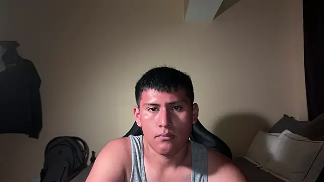 Snapshot of JoshuaTls08 chatting on 02.08.25 JoshuaTls08 online show from 02.08.25