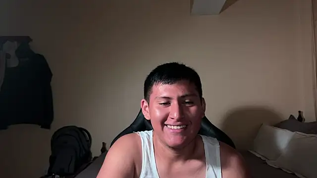 Snapshot of JoshuaTls08 chatting on 02.10.25 JoshuaTls08 online show from 02.10.25