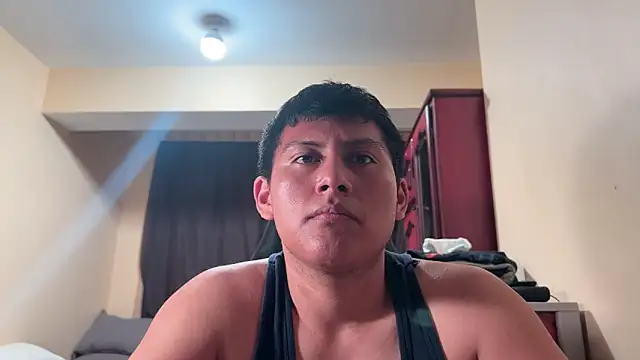 Snapshot of JoshuaTls08 chatting on 11.16.25 JoshuaTls08 online show from 11.16.25