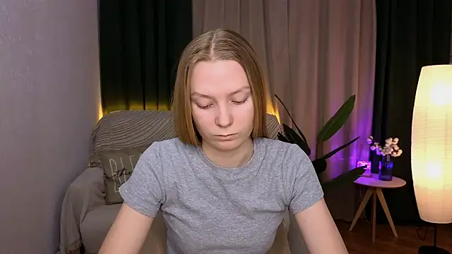 CarolynCohen   online show from 01.24.25