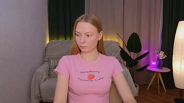 CarolynCohen   online show from 02.06.25