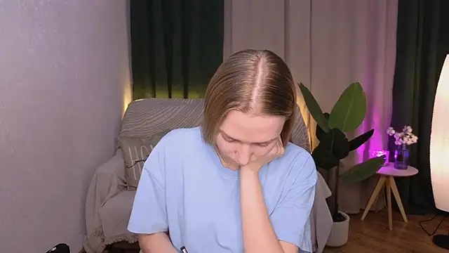 CarolynCohen   online show from 02.12.25