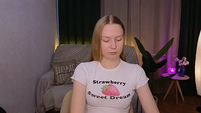 CarolynCohen   online show from 02.14.25