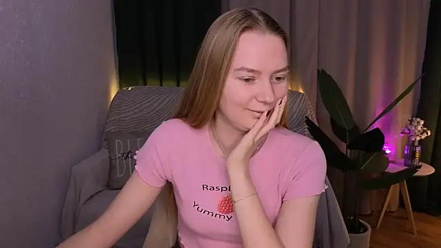 CarolynCohen   online show from 03.07.25