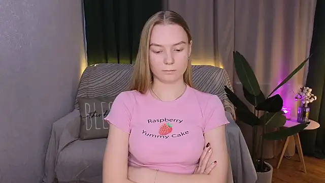 CarolynCohen   online show from 03.07.25