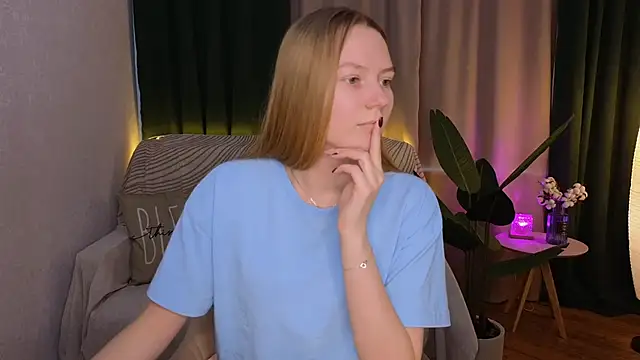 CarolynCohen   online show from 03.09.25