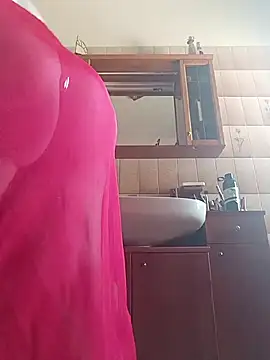 Snapshot of peachgirlmartyna chatting on 07.29.26 peachgirlmartyna online show from 07.29.26