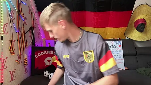Cookieboy88 online show from 06.12.26